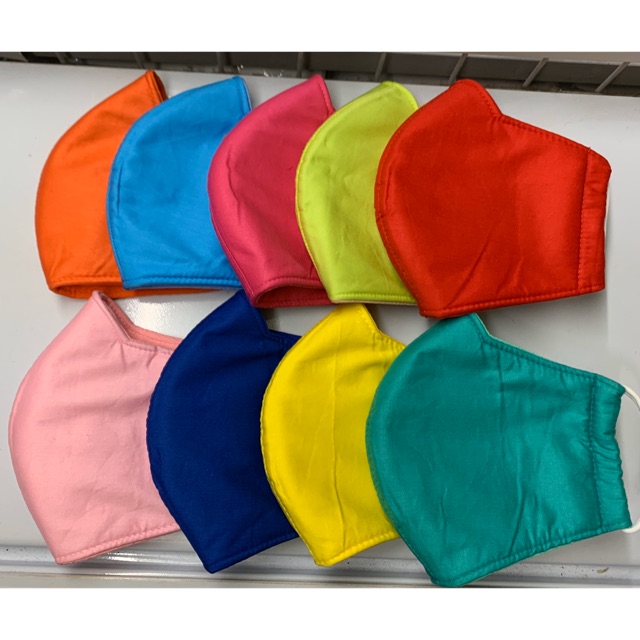 Combo 5 cái khẩu trang màu trơn