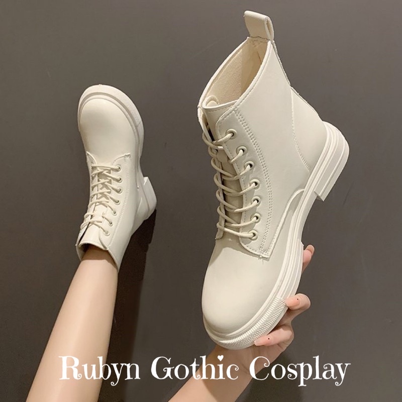 (Sẵn) ✨ Giày boots trắng đơn giản ( Size 35 - 40 ), G27
