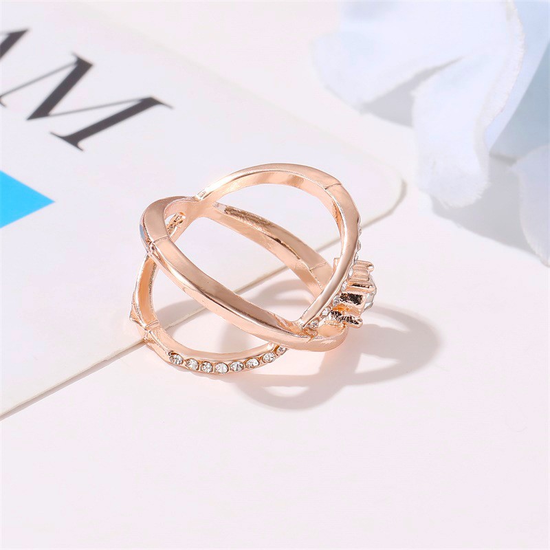 New Jewelry Simple Personality Cross Finger Ring Fashion Female Wild Diamond Ring Selling Direct