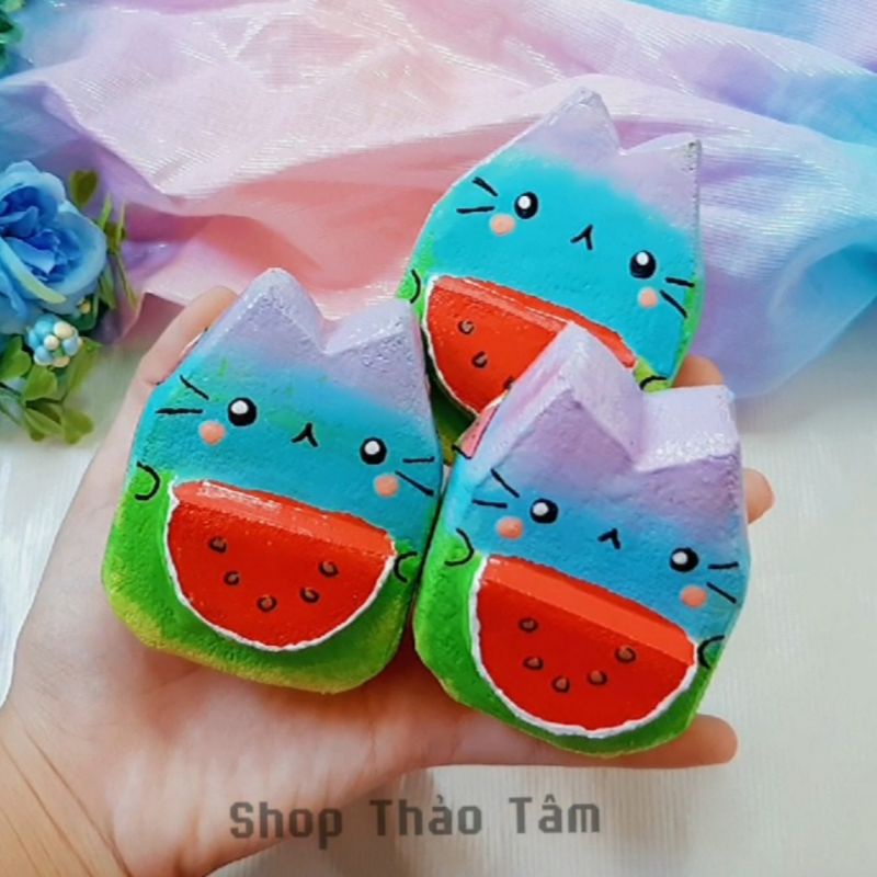 Squishy handmade mèo ôm dưa hấu [Shop Thảo Tâm]