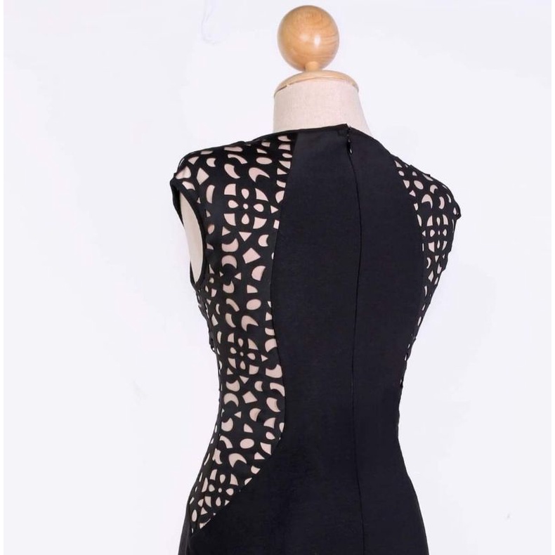 Đầm INC lazer-cut