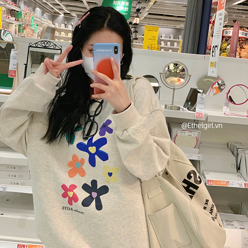 Áo nỉ dài tay cổ tròn in hình thời trang Hàn Quốc
