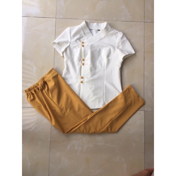 Đồng phục SPA cao cấp thêu tên logo