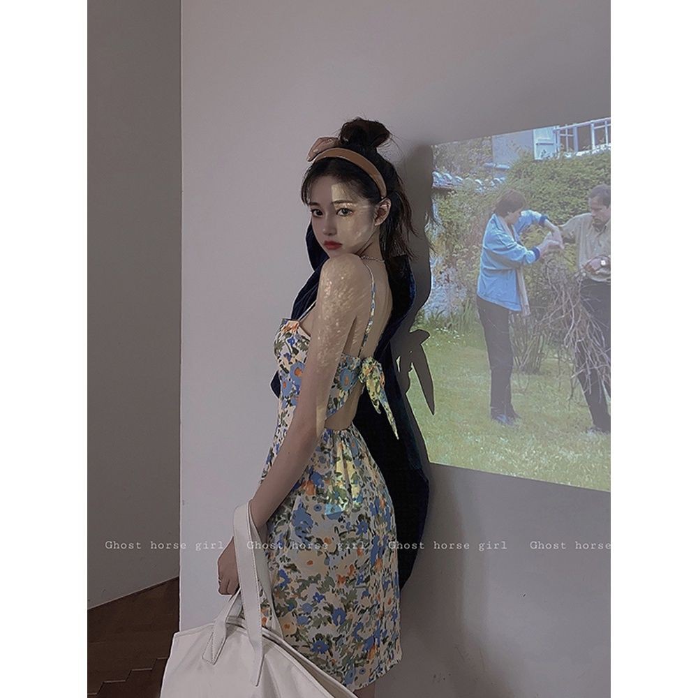 Đầm hai dây ôm eo lưng cao in hoa kiểu Pháp | BigBuy360 - bigbuy360.vn