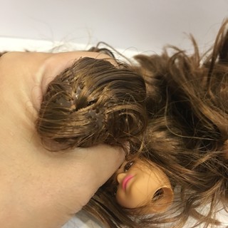BB02 - Đầu búp bê barbie
