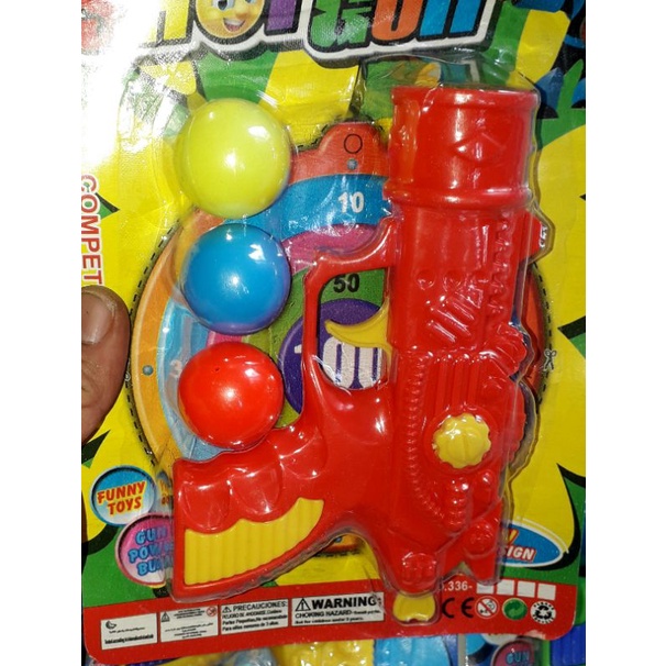 Một cái mô hình Súng_Bắn banh bằng nhựa an toàn cho bé