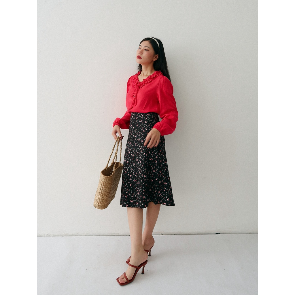 ARIUSTEES - Chân váy lưng cao hoa nhí màu đen Rosie Skirt