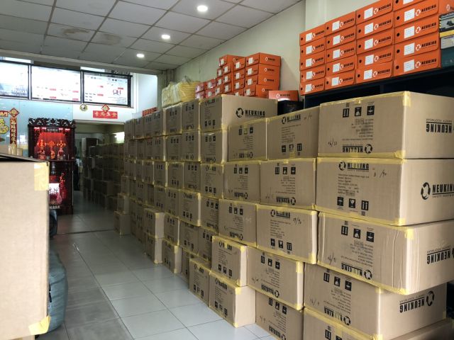 Ủng da neukings còn sz 42, sz,43 | BigBuy360 - bigbuy360.vn