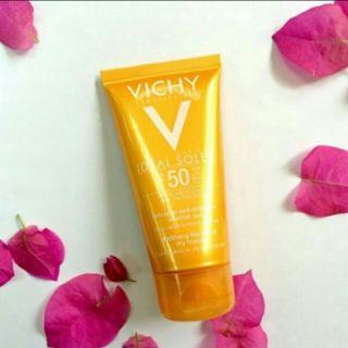 Kem chống nắng vichy