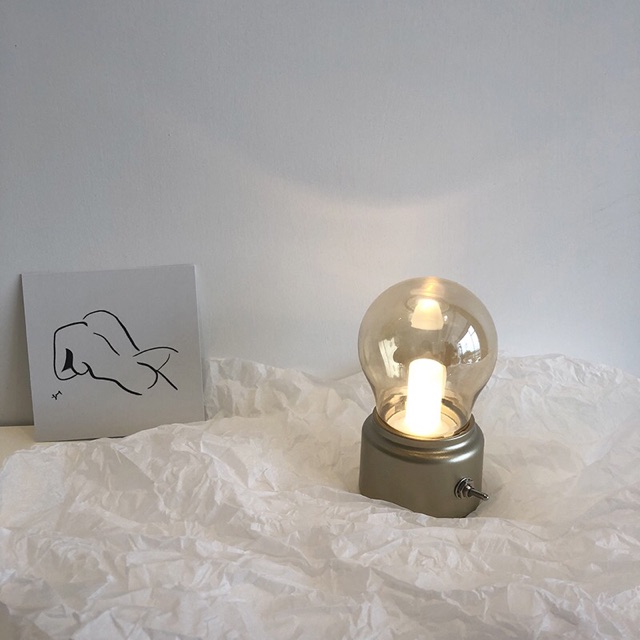 Đèn mini vintage phong cách cổ điển (dùng sạc )