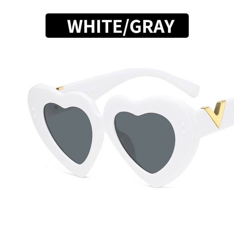 (KIQI-FASHION) COD Kính Mát Chống Tia UV400 Hình Trái Tim Thời Trang Cho Nữ