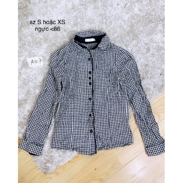 Áo sơmi size S/XS. A107