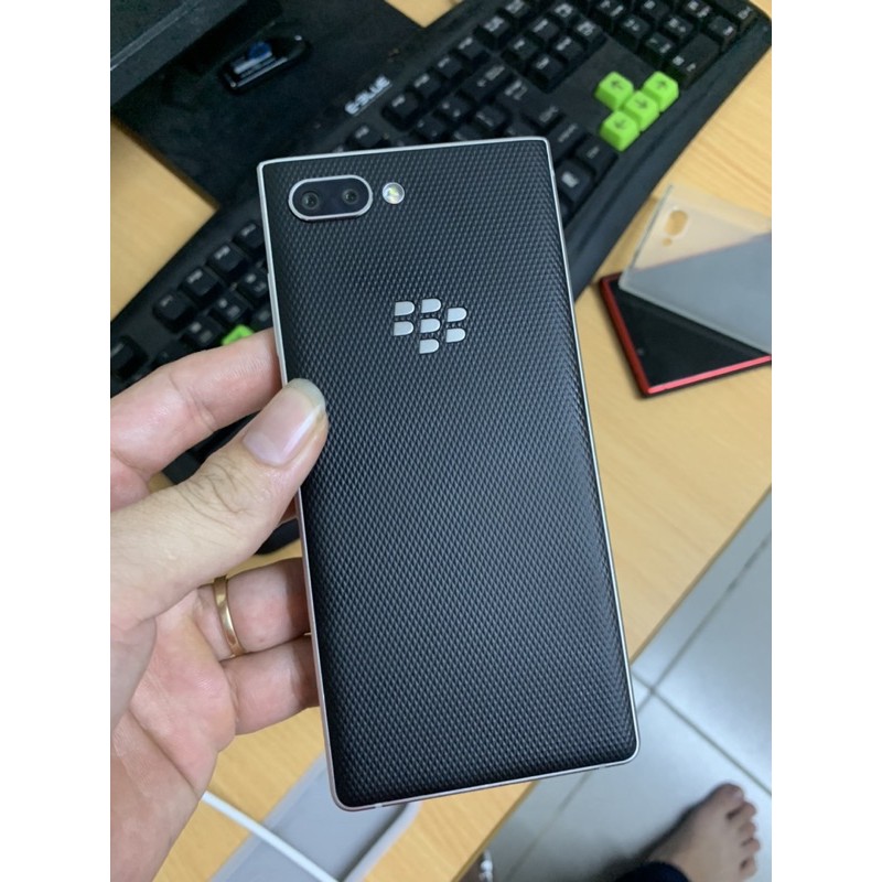 Điện Thoại Blackberry Key2 Zin Đẹp 98-99%