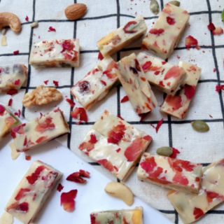 Kẹo nougat - Kẹo hạnh phúc