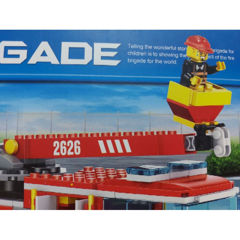 lego wange 2626 biệt đội chữa lửa xe cần cẩu nâng bệ cứu hỏa dùng vòi xịt nước hộ tống người dân khỏi khu vực nguy hiểm