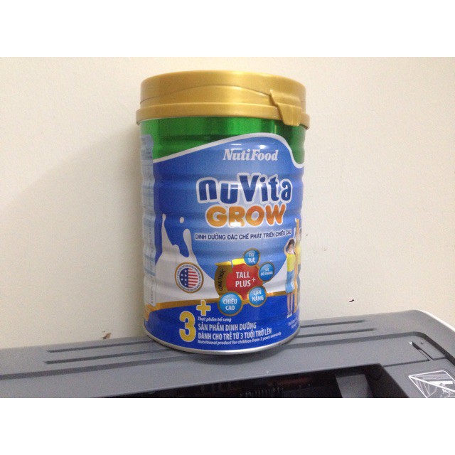 Sữa bột Nuvita Grow 3+ 900g (cho bé từ 3 tuổi trở lên)