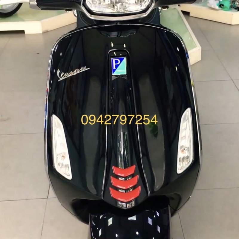 Sơn xe máy Vespa màu Đen bóng Camay P050-1K Ultra Motorcycle Colors