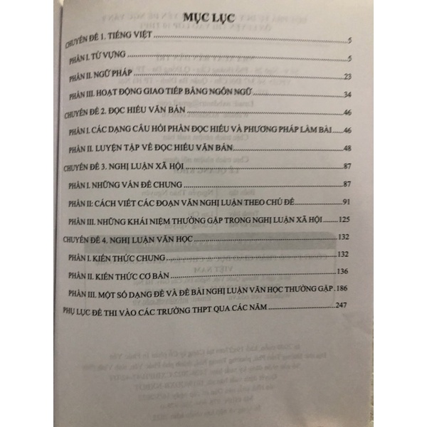 Sách - Đột phá tư duy qua các chuyên đề Ngữ Văn 9 Ôn luyện thi vào lớp 10 THPT