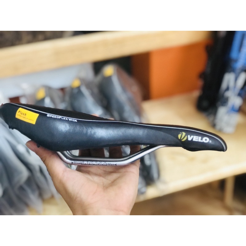 Yên xe đạp Velo Plush