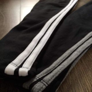 Quần legging 2 sọc