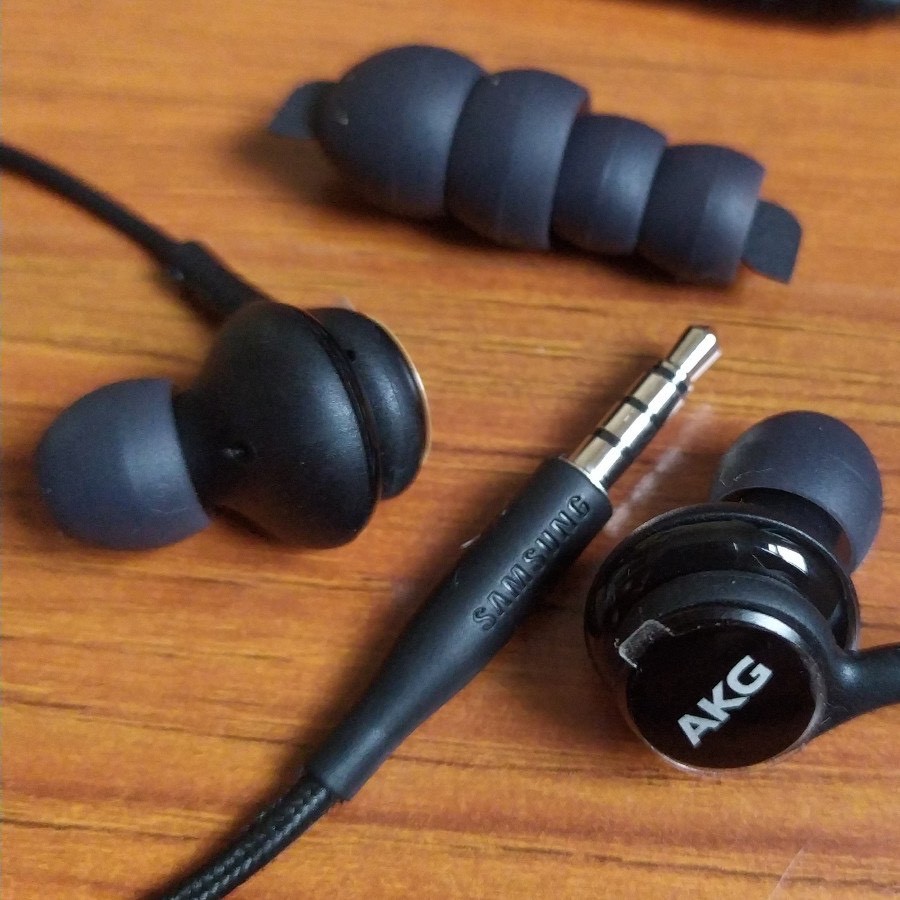 Tai nghe AKG S8 /S8+ /S9 /S9+ /S10 /S10+ cổng 3.5mm