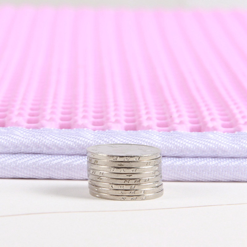 Đệm lót cho mèo đi vệ sinh hai lớp chống thấm nước tiện dụng