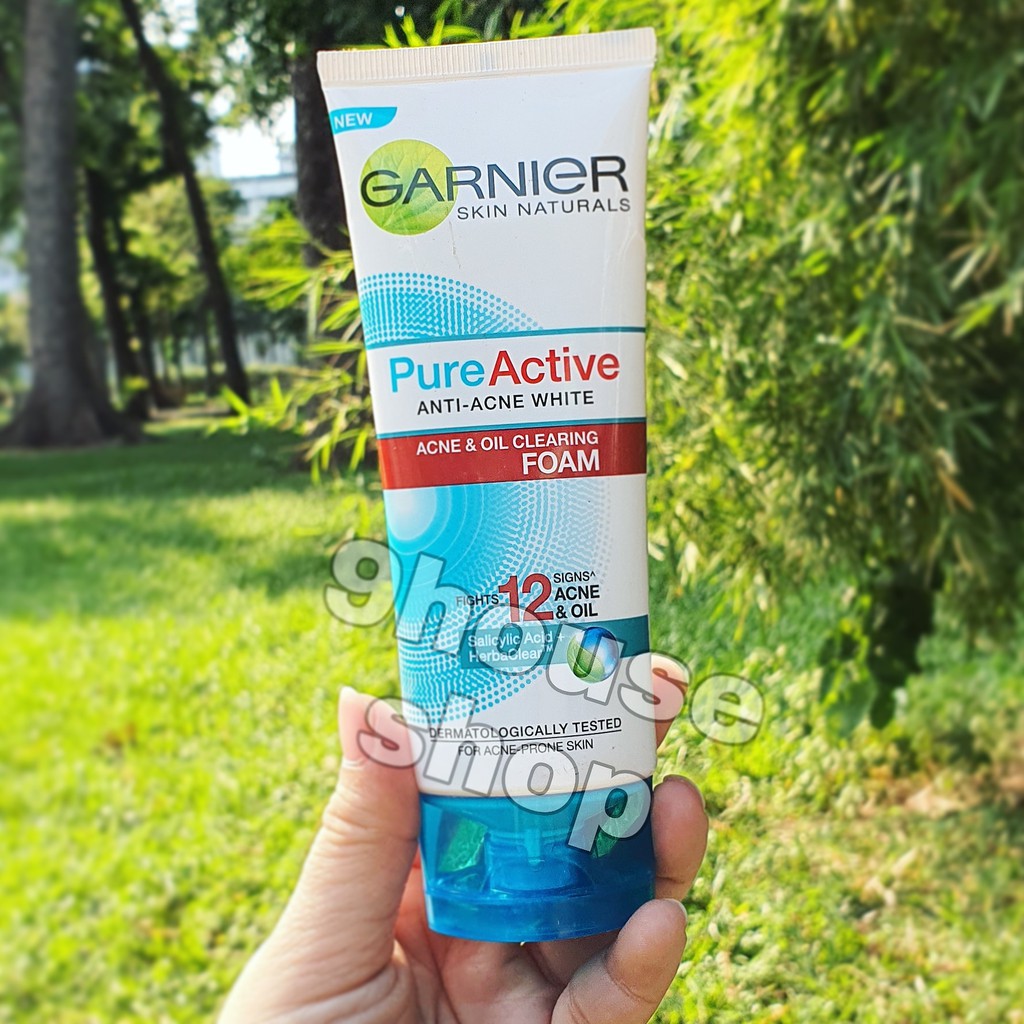01 (DATE 2022)Tuýp Sữa Rửa Mặt GARNIER PURE ACTIVE Thái Lan 100ml (MÀU XANH)