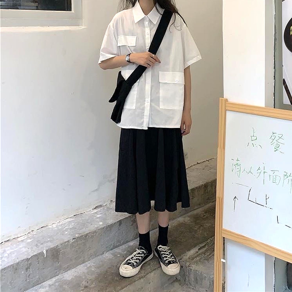 Áo Sơ Mi Nam Nữ Form Rộng TRƠN Basic Unisex Cộc Tay Trắng và Đen, Kiểu áo sơ mi suông Ulzzang