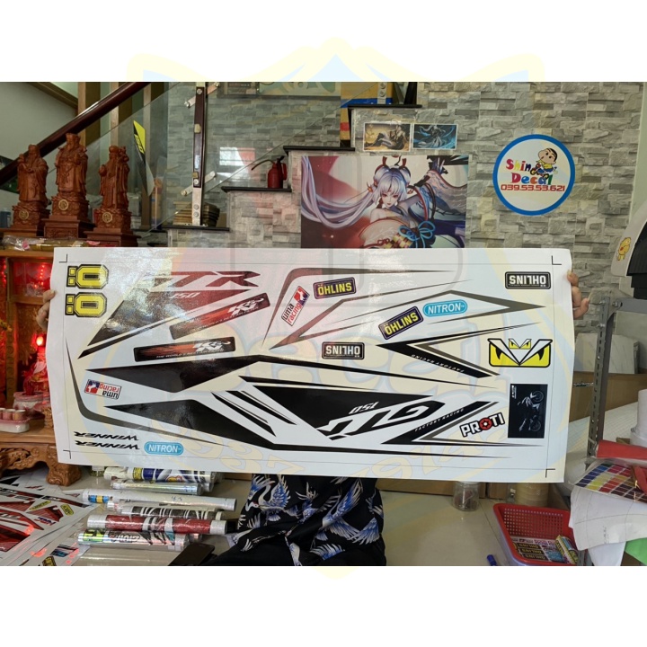 ( Quí khách vui lòng mang ra tiệm cho thợ dán ) Tem winner 150 trắng