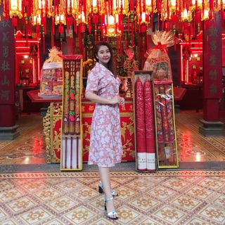 Váy hoạ tiết
