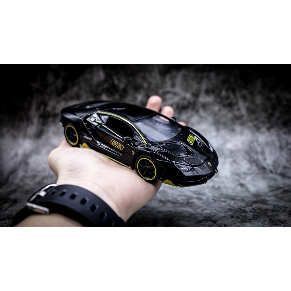 MÔ HÌNH LAMBORGHINI CENTENARIO LP770-4 NO.63 BLACK 1:32 DOUBLE HORSES 7423