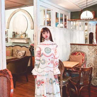 Đầm Maxi Tay Dài Hoạ Tiết Thổ Cẩm Phong Cách Bohomian