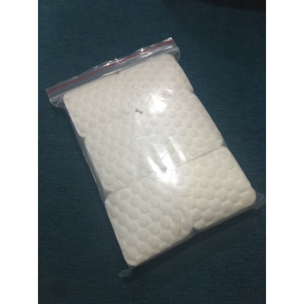 Bông tẩy trang nén dập nổi