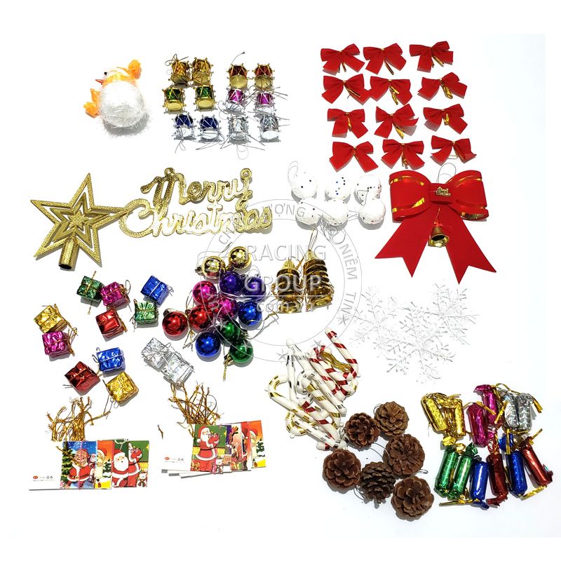 Bộ phụ kiện trang trí cây thông noel, giáng sinh có quả châu noel, thiệp giáng sinh và nhiều đồ trang trí khác 128 món