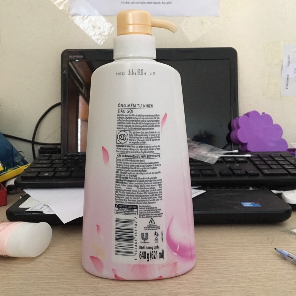 DẦU GỘI  DOVE  HOA SEN  VÀ NƯỚC GẠO 640G Óng mềm tự nhiên