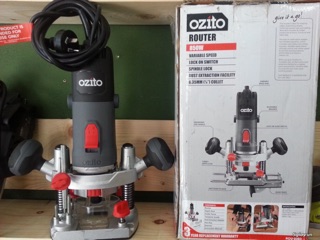MÁY PHAY ĐIỆN OZITO ROU-5000