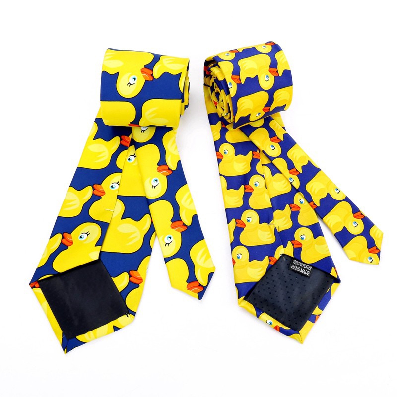 Cà Vạt Cao Su Màu Vàng Hình Vịt Dễ Thương