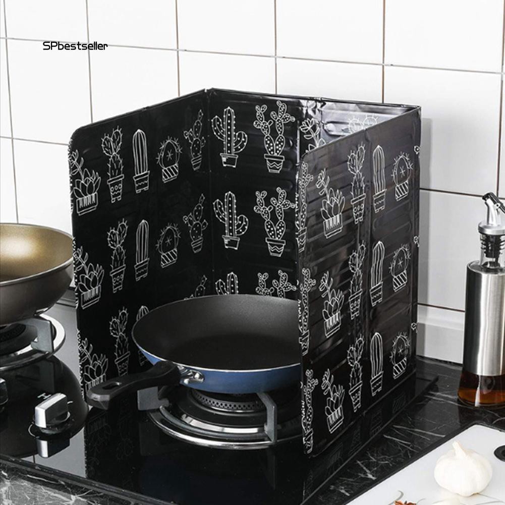 Tấm chắn bắn dầu khi nấu ăn tiện lợi