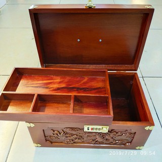 HỘP ĐỰNG TRANG SỨC CHÁP HẦU