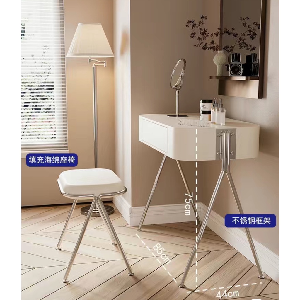 VIDEO TỰ QUAY_Bàn trang điểm hàng nhập khẩu thiết kế sang chảnh