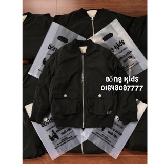 Áo bomber bé trai túi hộp đen zara