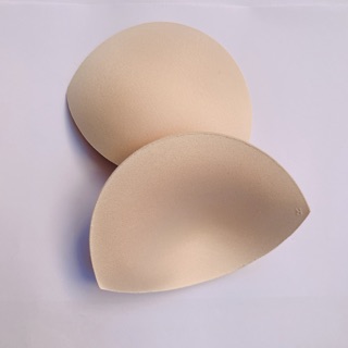 Mút xốp nâng ngực hình bán nguyệt loại dày M6 - 2 miếng