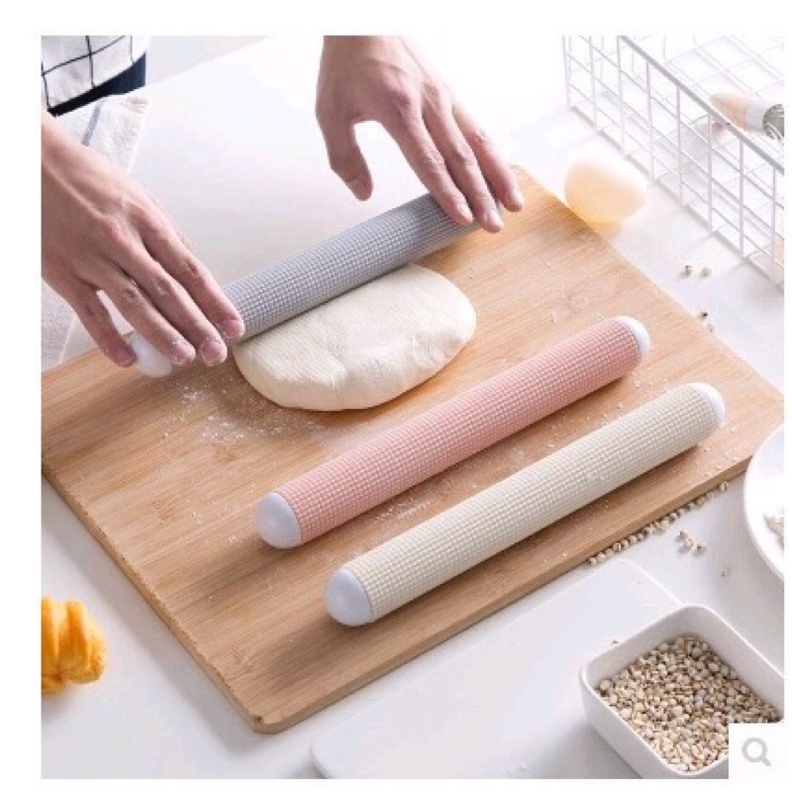 Cán lăn bột nhựa có gai 27cm