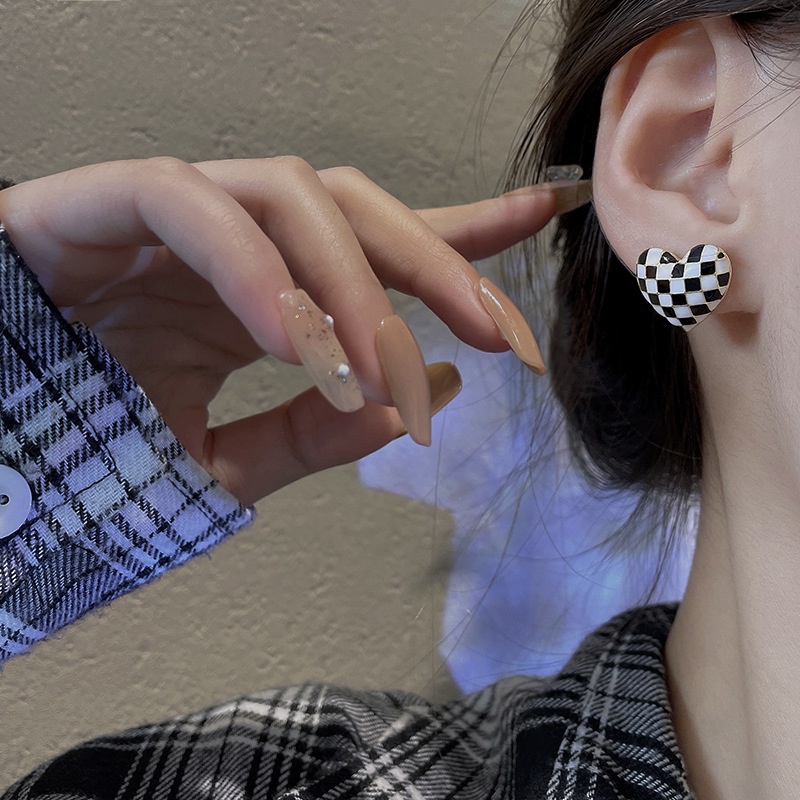 Bông Tai Mạ Bạc 925 Hình Bàn Tay Phong Cách Pháp Cổ Điển Thời Trang Cho Nữ