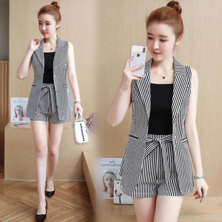 Bộ Vest Short Cá Tính - Set Vest  Kaki Lụa Cao Cấp Quần Đùi Áo Tay Ngắn Kèm Áo Thun Trong Năng Động | BigBuy360 - bigbuy360.vn