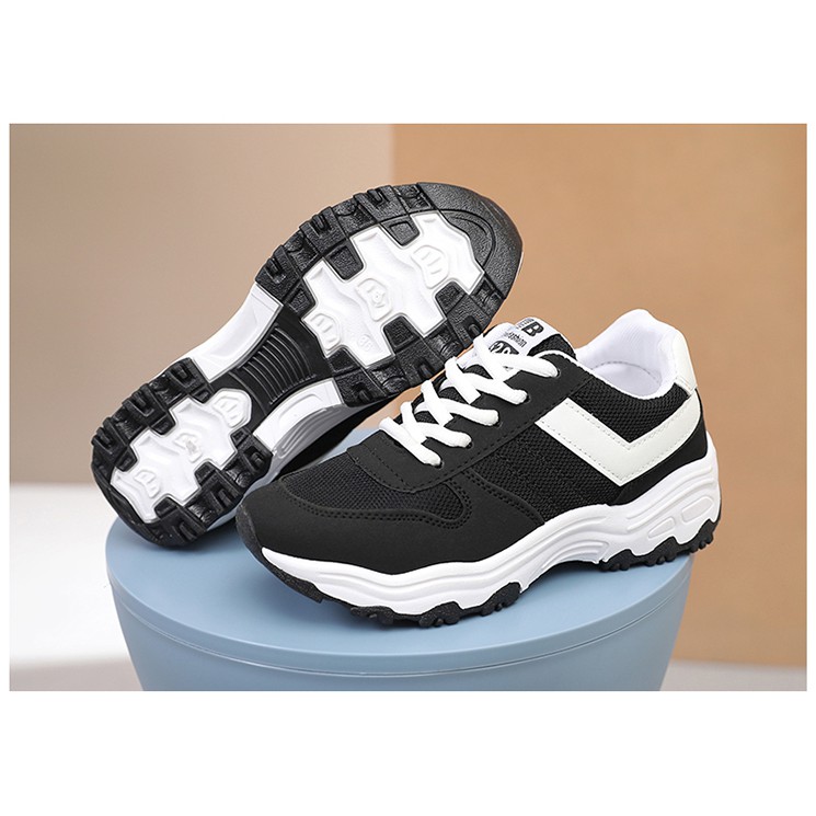 Giày Thể Thao Sneaker Nữ SODOHA SDY3-685