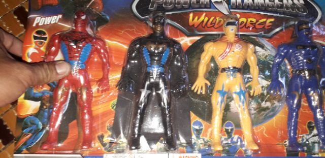 Sét 5 mô hình siêu Anh hùng bằng nhựa cao 15cm có đèn Led rất đẹp