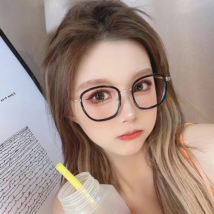 Mắt Kính Chống Bức Xạ Và Ánh Sáng Xanh Dành Cho Nam Và Nữ