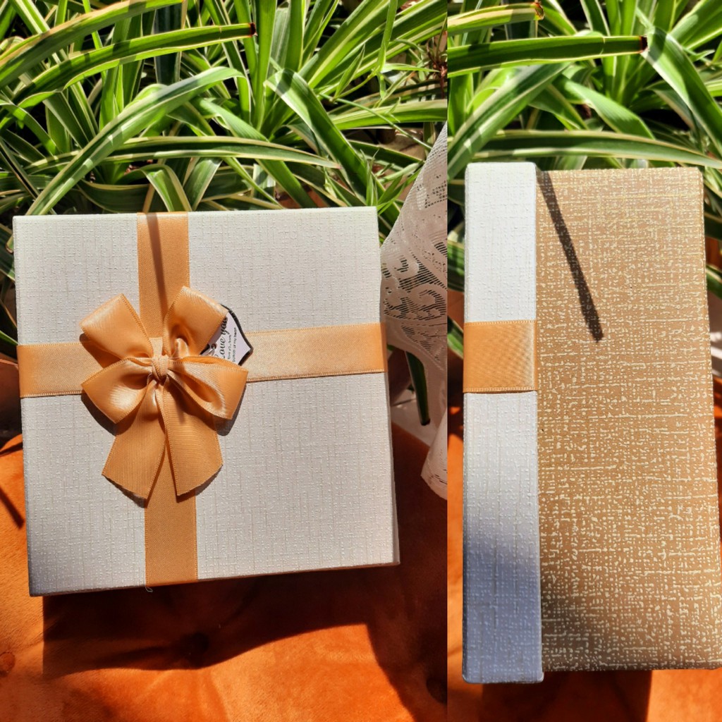 Hộp quà hình vuông loại 18cm siêu đẹp [ảnh thật] (SHOP VỀ THÊM MÀU MỚI Ạ) | BigBuy360 - bigbuy360.vn
