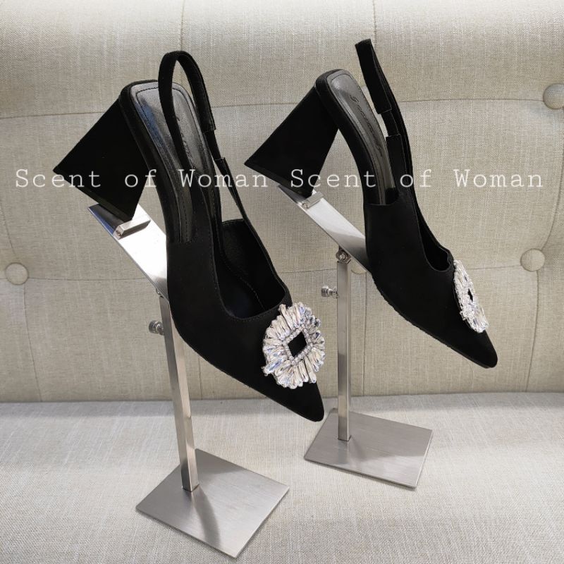 Giày cao gót mũi nhọn gắn đá pha lê cao 9cm và 3cm